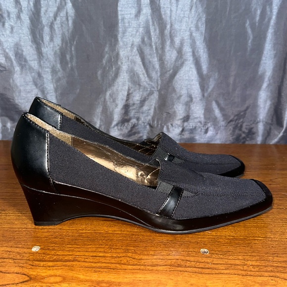 Naturalizer Shoes - Naturalizer Women’s Vintage Techi Black Square Toe Slip On Wedge Heels Size 8.5